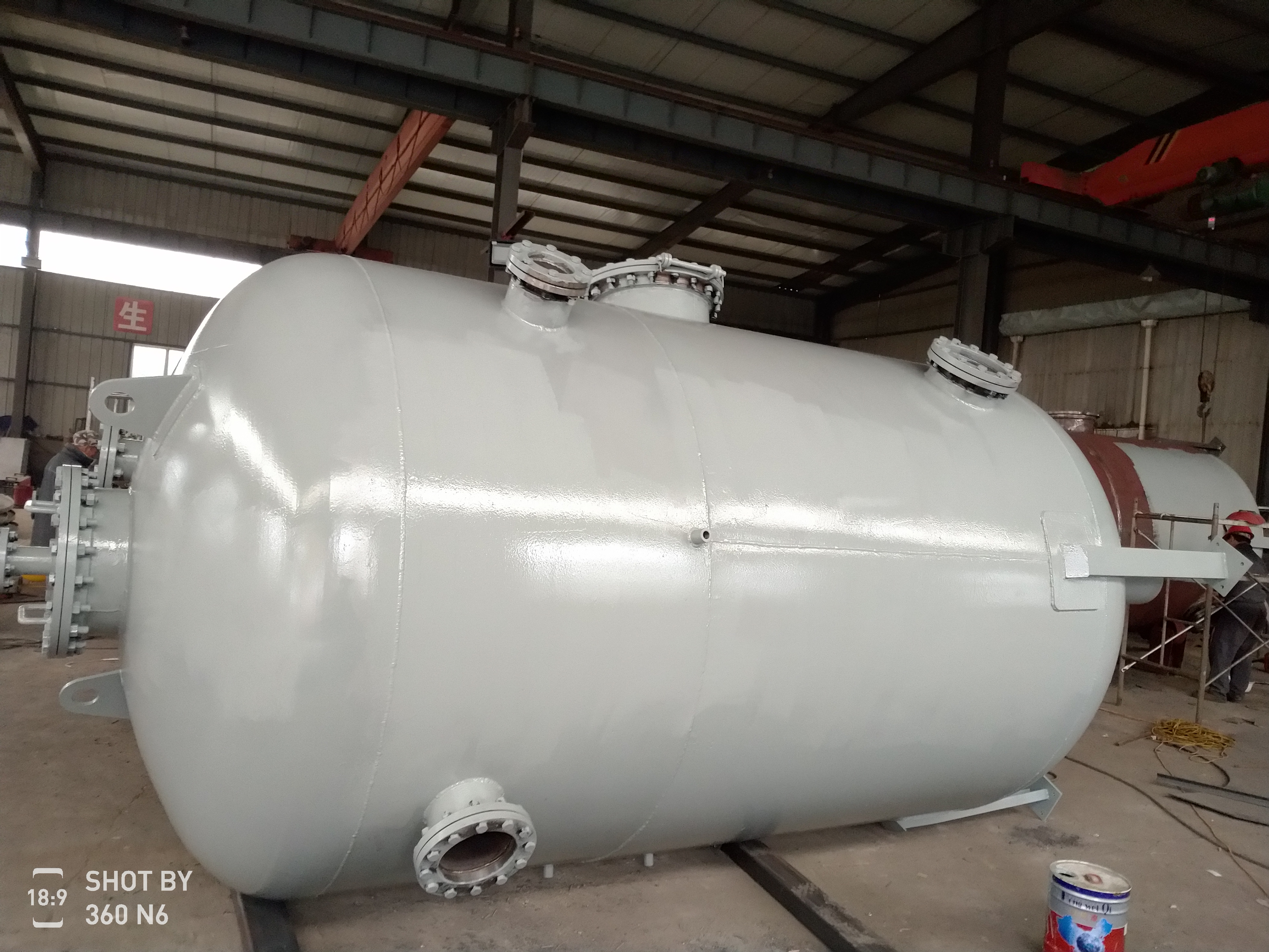 岫岩热力除氧器和给水加热器的对比